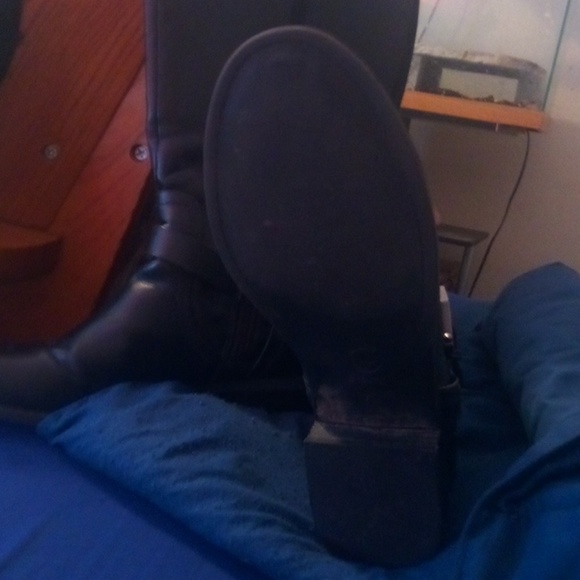 G by Guess riding boots. - Picture 4 of 7